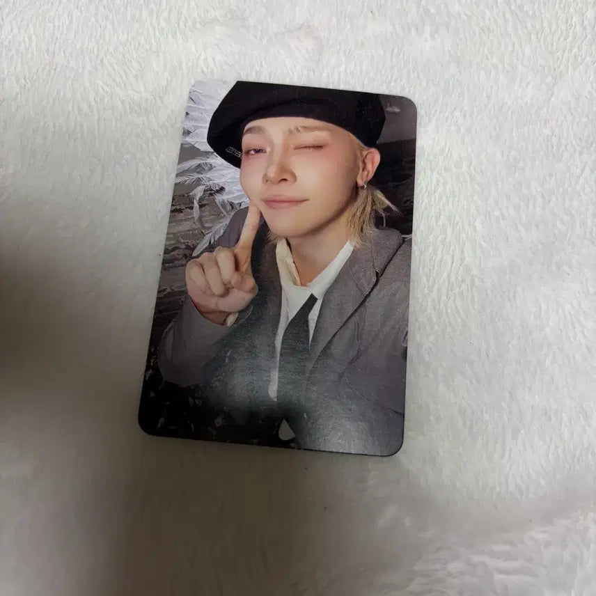 [SOLD OUT] 앤팀 니콜라스 BTL 백투라이프 포카 미니 버전 셀포 양도 판매