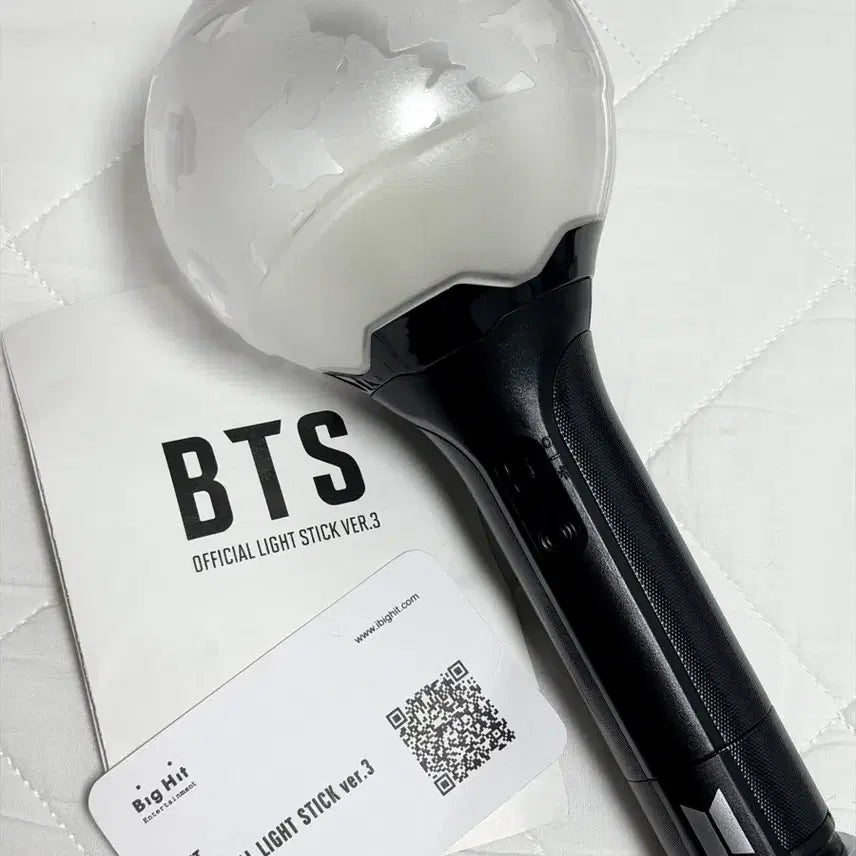 [BUNJANG] BTS Light Stick Ver.3 / 방탄소년단 BTS 응원봉 Ver.3 (스트랩,박스X)