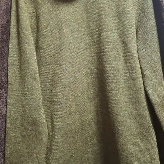 [BUNJANG] COS Khaki Turtleneck Knit Sweater / COS 코스 카키색 터틀넥 니트