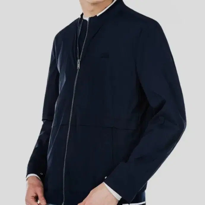 [BUNJANG] Lacoste Lightweight Windbreaker Jacket / 라코스테 바람막이 윈드브레이커 자켓 남성 블루종 경량 바람막이