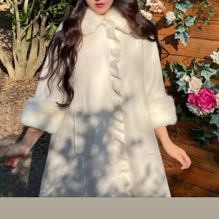 [BUNJANG] 교신 유앤진 화이트 퍼 코트 (하객룩 피로연 상견례 원피스 / 교신 유앤진 화이트 퍼 코트 (하객룩 피로연 상견례 원피스