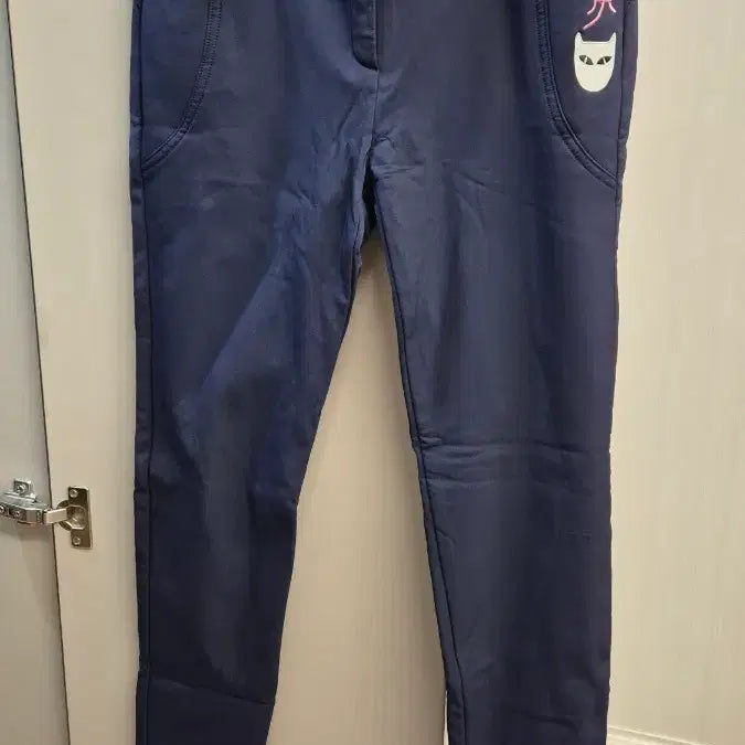 [BUNJANG] Castelbajac Navy Cat Character Pants / 카스텔바작 네이비 고양이 캐릭터 바지