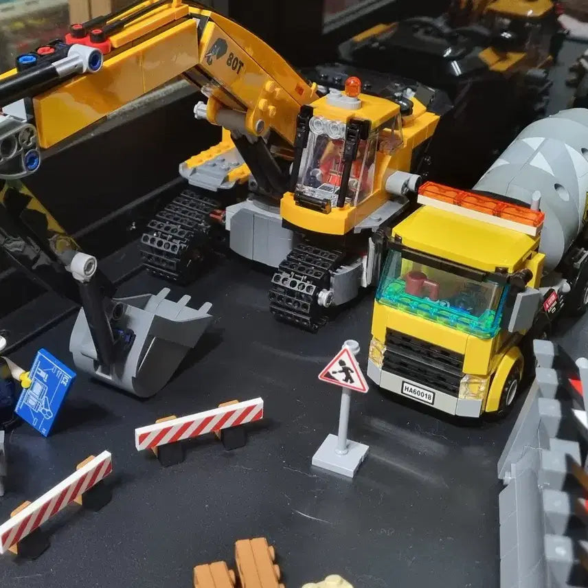 [BUNJANG] LEGO Technic Yellow Excavator 60420 (Used) / 60420 노란색 건설용 굴착기 중고제품