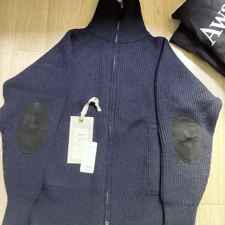 [BUNJANG] Old Joe Tweedy Yarn Zip-Up Sweater / Old joe 올드조 tweedy yarn zip sweater