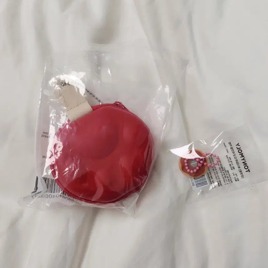 [BUNJANG] Tony Moly Zootopia Popsicle Pouch + Donut Keychain Set / 토니모리 주토피아 팝시클 파우치+도넛키링 덤