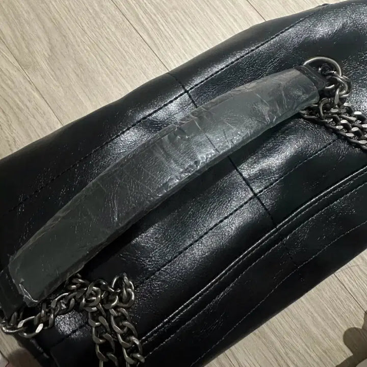 [BUNJANG] Leather Shoulder Bag / 레더 숄더백
