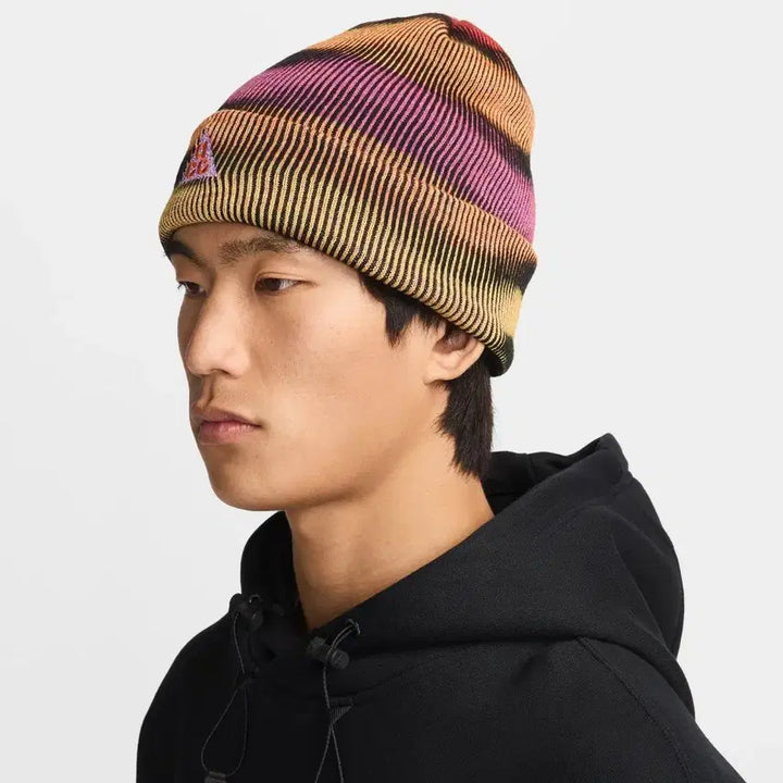 [BUNJANG] Nike Peak ACG Beanie Safety Orange Bold Berry / 나이키 피크 ACG비니 세이프티 오렌지 볼드 베리