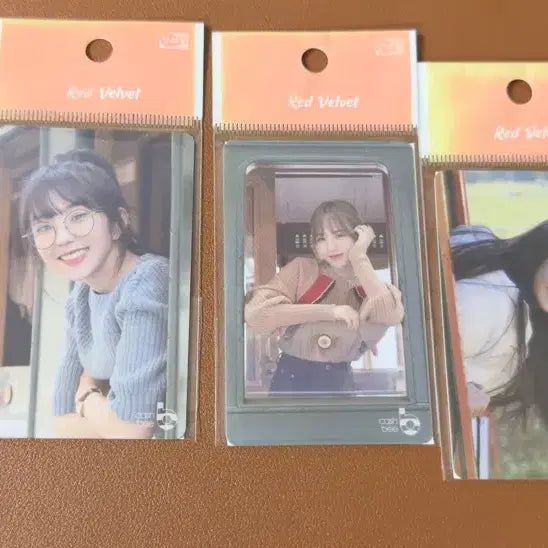[BUNJANG] Red Velvet CASHBEE Switzerland Version Bundle Set (Sealed) / 레드벨벳 캐시비 교통카드 스위스 버전 일괄 판매(미개봉)