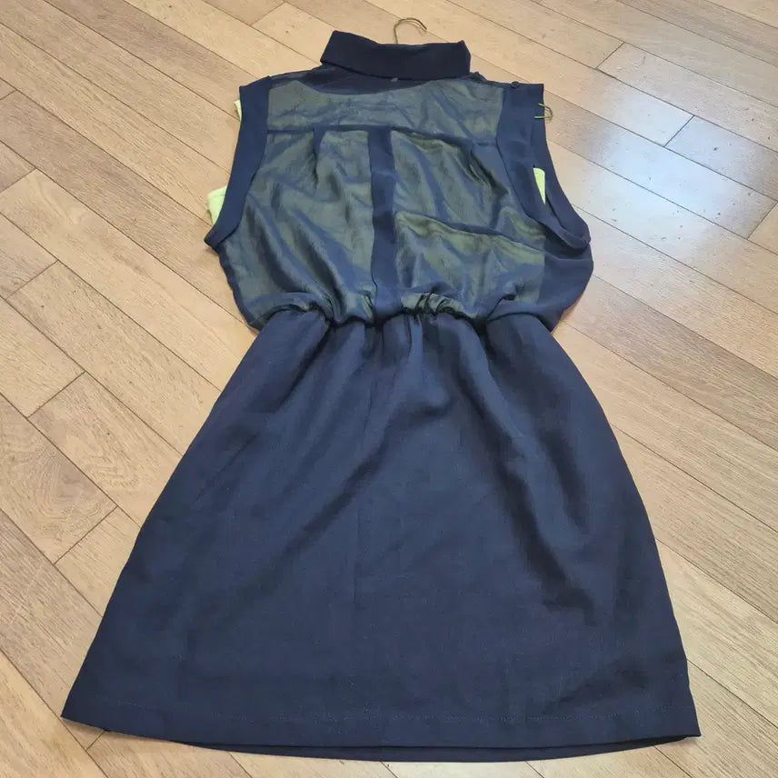 [BUNJANG] Soup Navy See-Through Collar Dress Size 66 / Soup 네이비 시스루 카라 원피스 66