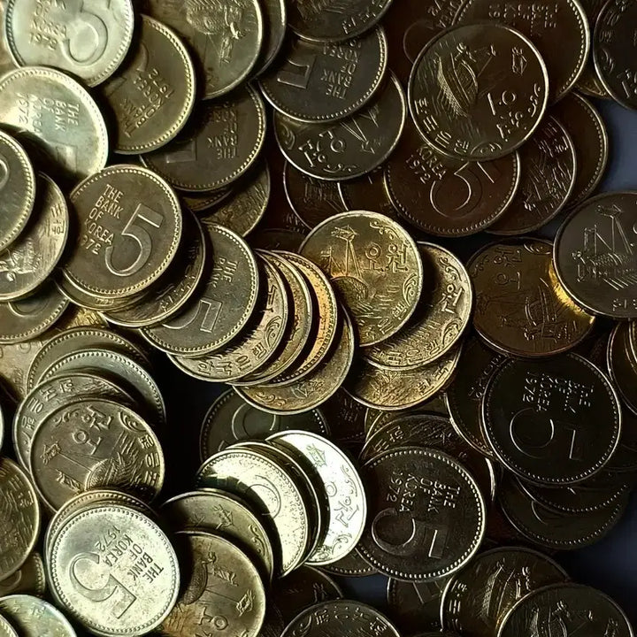 [BUNJANG] 1972 5 Won Uncirculated Coins Bundle (50 pcs) / 1972년 5원 미사용급 50개 일괄