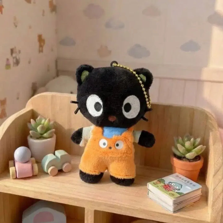[BUNJANG] Sanrio Chococat Overalls Plush Bag Charm Keychain / 정품 산리오 초코캣 멜빵 인형가방걸이 키링