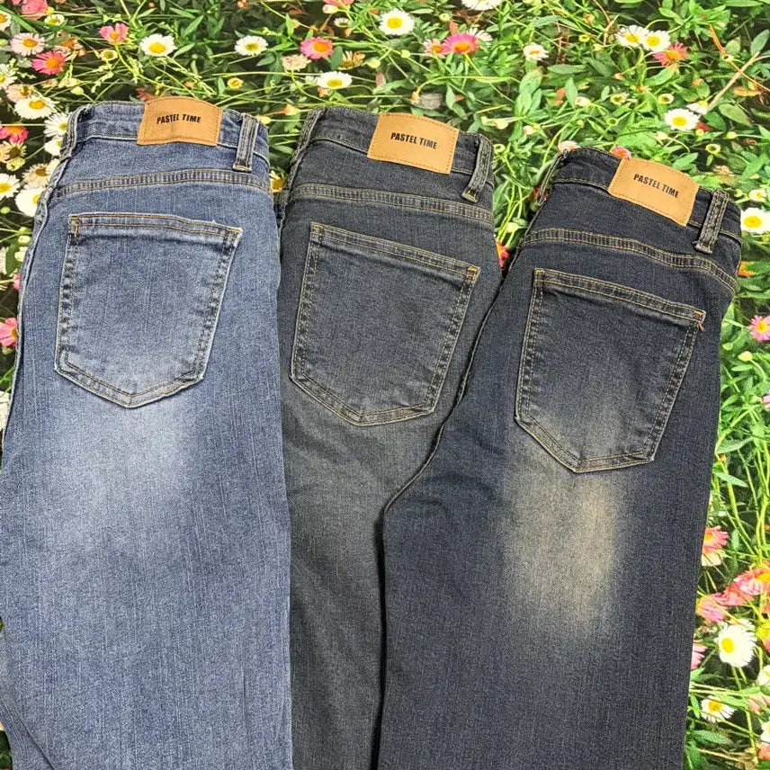 [BUNJANG] Pasteltime Bootcut Jeans Size S Bundle Set / [파스텔타임] 부츠컷 S 3장 기본기장 일괄판매