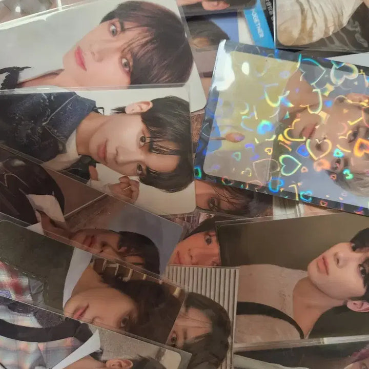 [BUNJANG] TXT Yeonjun Photocard Bundle Set with Official Lightstick Cover / 투모로우바이투게더 포토카드 +연준 응원봉 커버 판매합니다