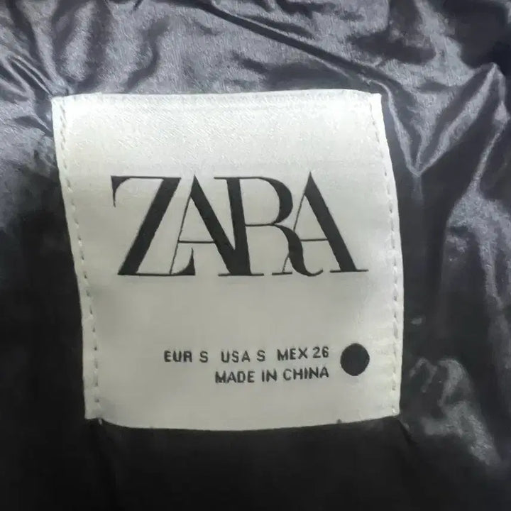 [BUNJANG] Zara Leather Padded Jacket / 자라 레더패딩s