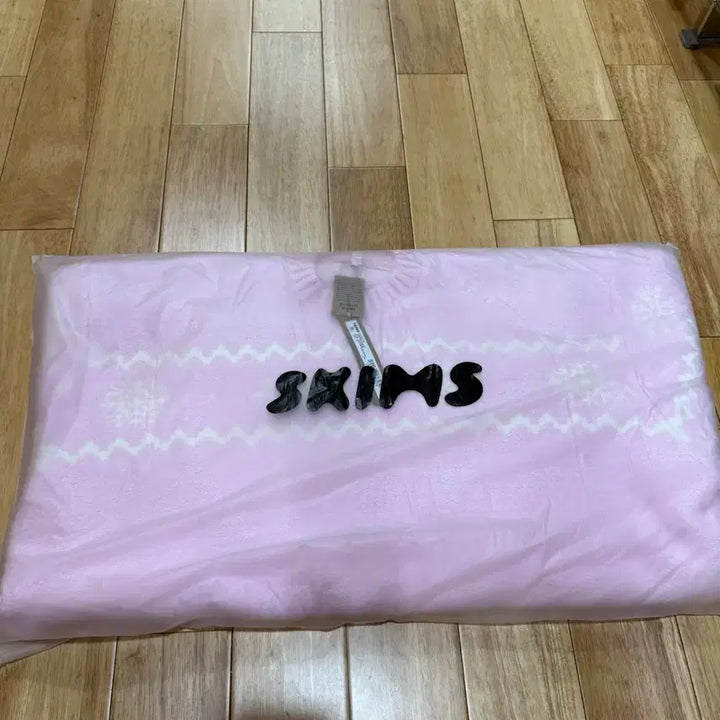 [BUNJANG] Skims Cozy Pär Isle Knit / Skims 스킴스 코지 페어 아일 니트 새상품
