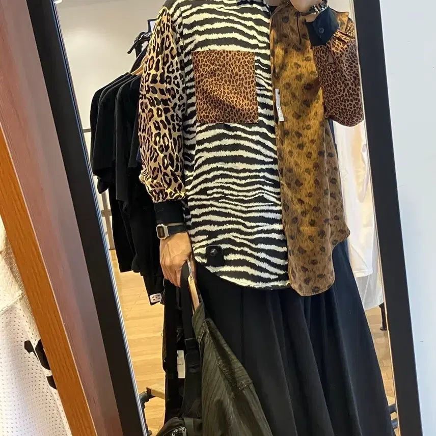 [SOLD OUT] Le CAVIAR Animal  셔츠