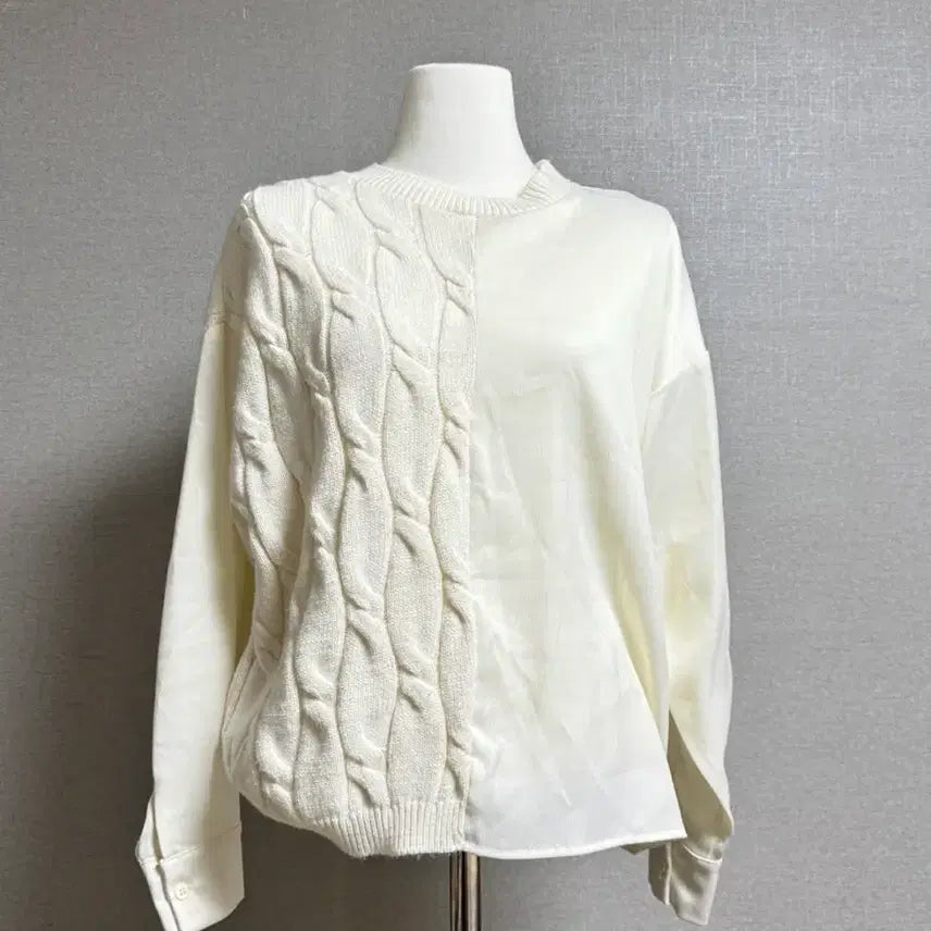 [BUNJANG] Zara Ivory Mixed Knit Blouse / 자라. 아이보리 반반 니트 블라우스