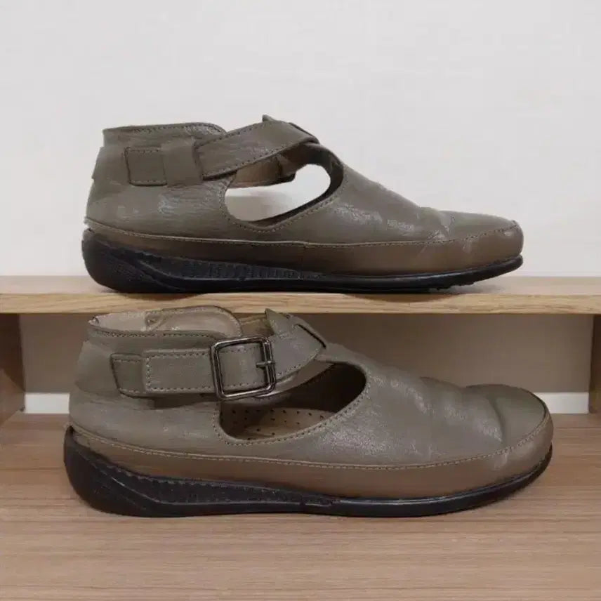 [BUNJANG] ZIZZ Leather Flats (245) / 여성 지쎄 가죽 단화 (245)