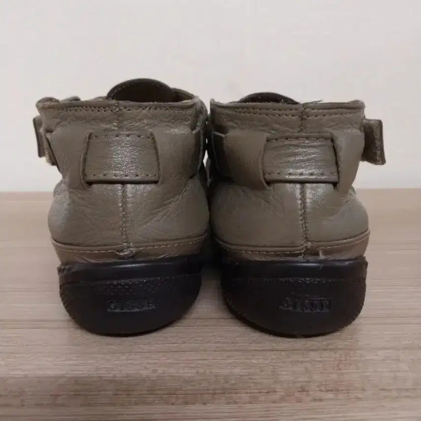 [BUNJANG] ZIZZ Leather Flats (245) / 여성 지쎄 가죽 단화 (245)
