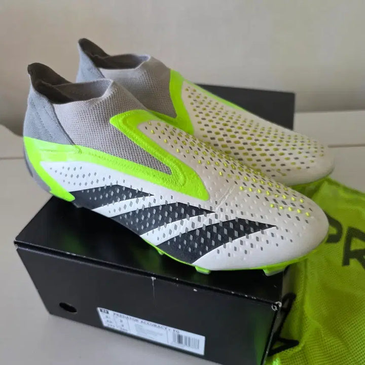 [BUNJANG] Predator Accuracy+ 275 Soccer Cleats Full Set / 프레데터 애큐러시+ 275 풀구성