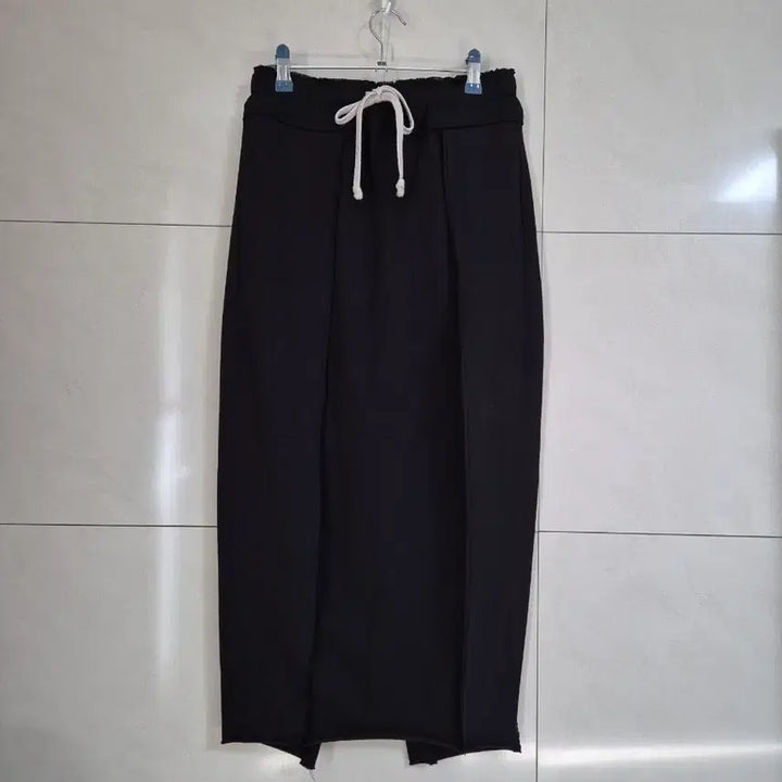 [BUNJANG] The Buzz Black Long Skirt / 강남가로수길 디자이너 브랜드 더 버즈 블랙 롱 스커트 프리