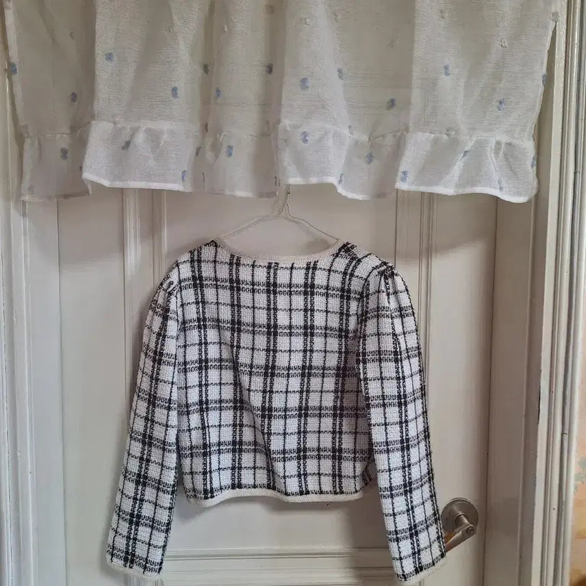 [BUNJANG] Check Tweed Cardigan Size 55 / 체크  트위드 가디건  55사이즈