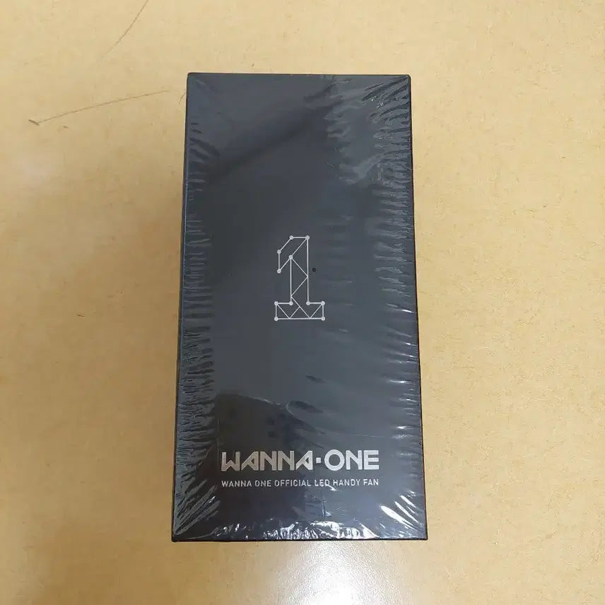 [BUNJANG] Wanna One Light Stick Sealed / 워너원 공식 선풍기 2월 22일 12시까지 판매