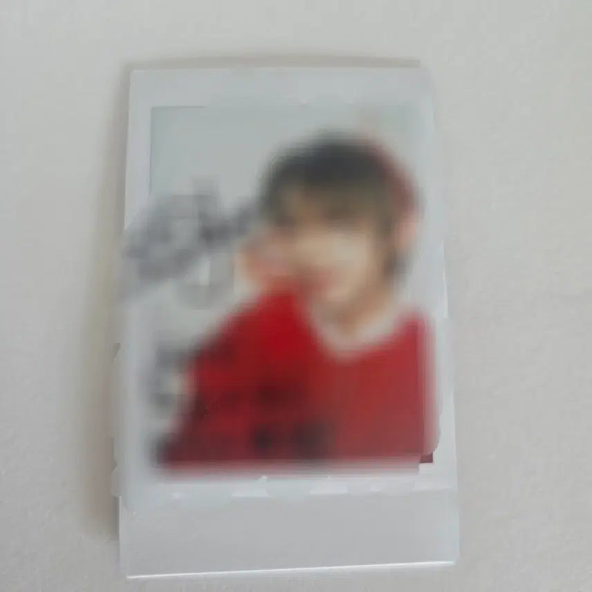 [SOLD OUT] DKB 다크비 해리준 사인 폴라로이드 싸폴