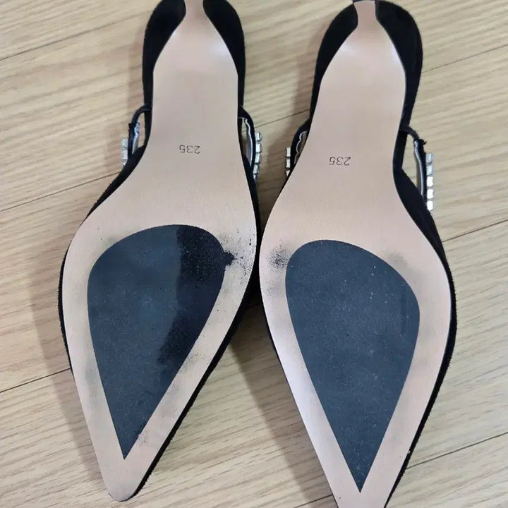 [BUNJANG] Jewelry Strap Shoes (Black/Beige) / 슈즈 2종[235]-다드림