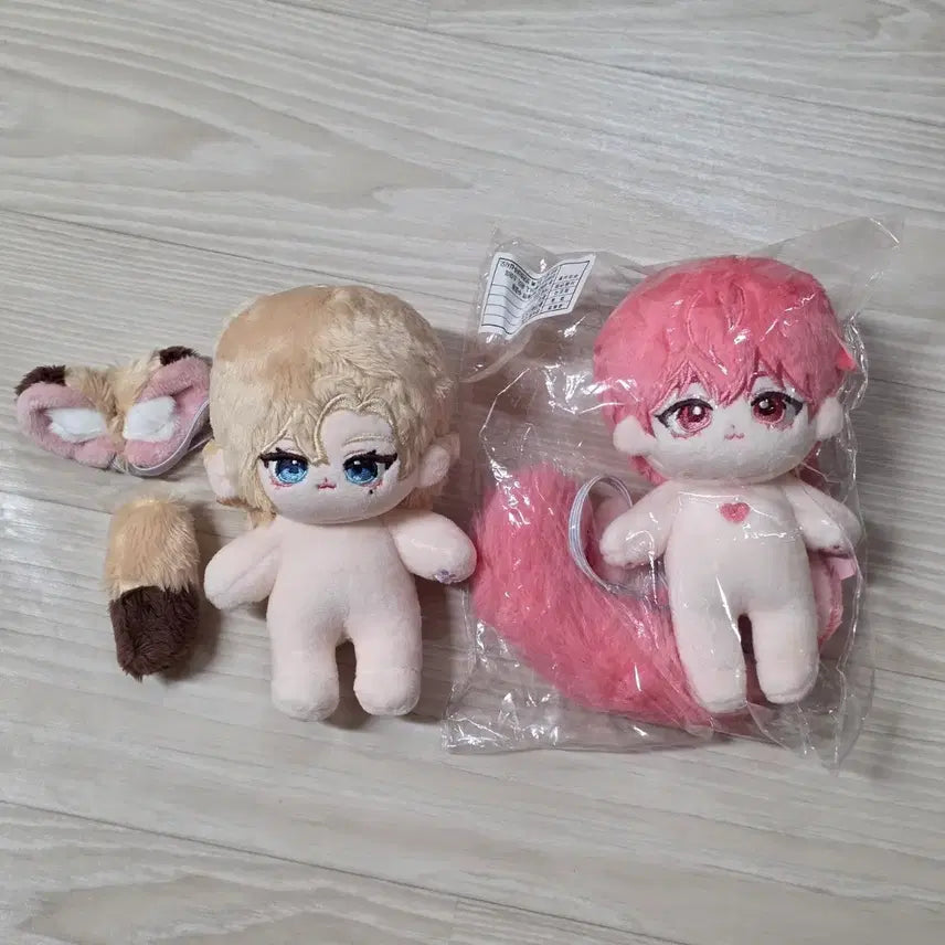 [BUNJANG] PLAVE Fox Noah &amp; Vambamchilla Doll Bundle Set / (원가이하) 플레이브 솜인형 폭스노아, 뱜칠라 일괄 원가이하 양도
