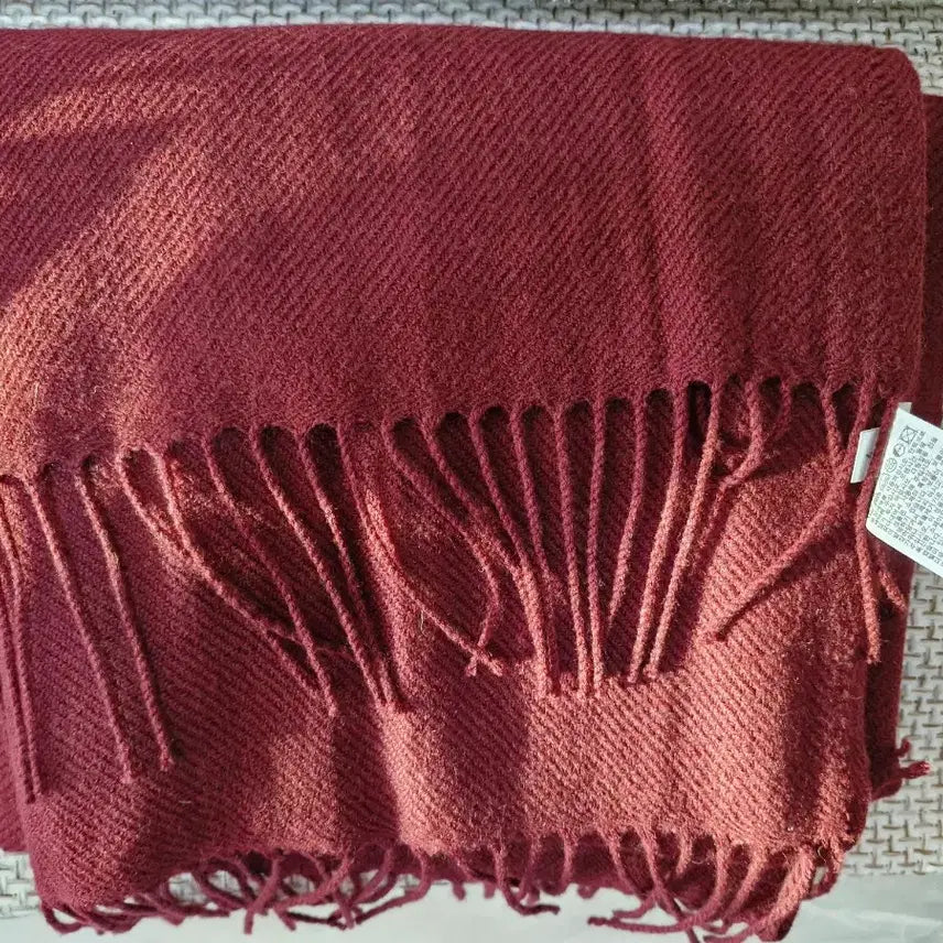 [BUNJANG] Uniqlo Heattech Burgundy Muffler / 유니클로 히트텍 머플러