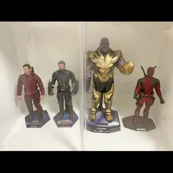 [BUNJANG] Hot Toys Thanos Endgame Figure / 핫토이 타노스 앤드게임 피규어팝니다!