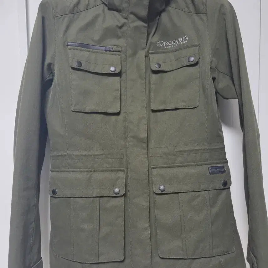 [BUNJANG] Discovery Expedition Hooded Field Jacket (Size 90) / 디스커버리 후드 야상 90