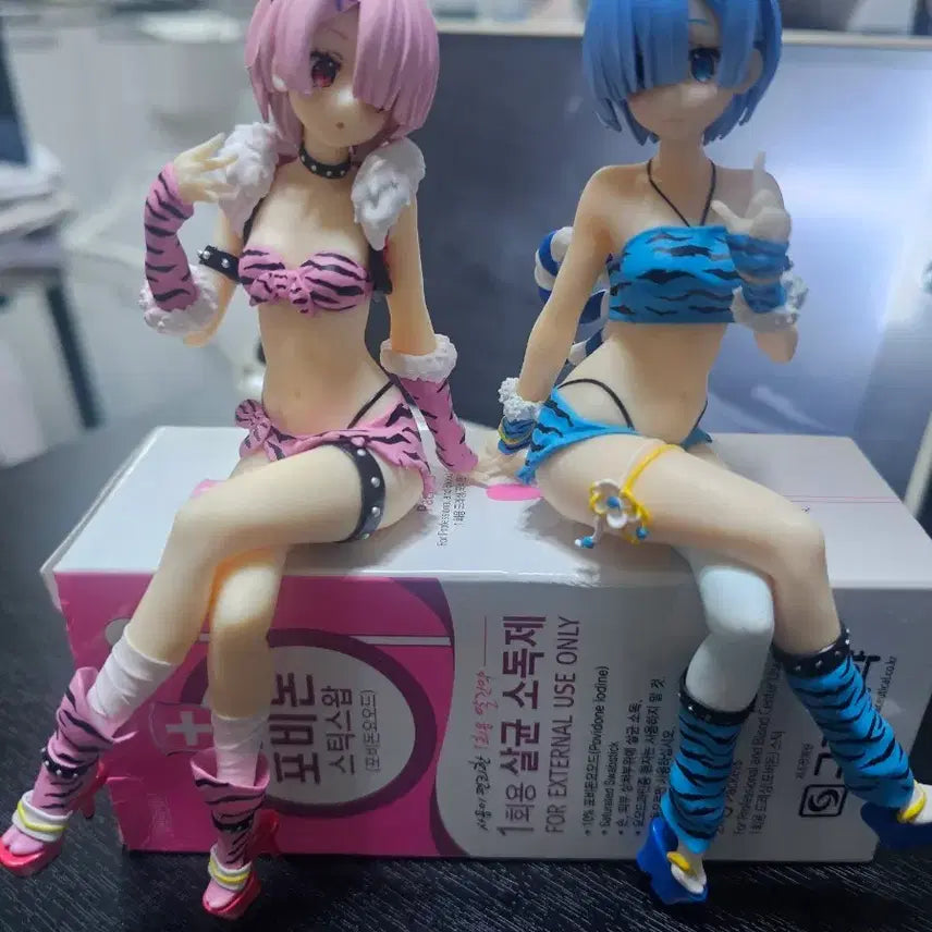 [BUNJANG] Re:Zero Rem &amp; Ram Noodle Stopper Figure (Box Damage) / 박스x)리제로 오니 렘,람 누들스토퍼