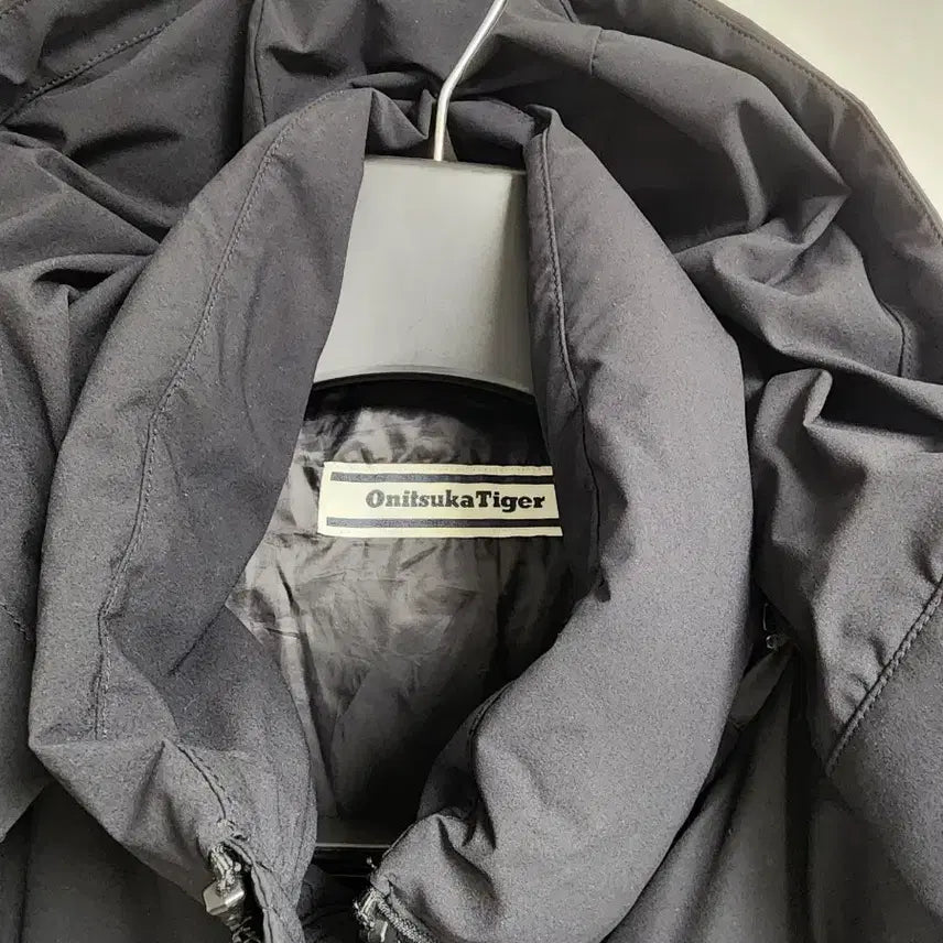 [BUNJANG] Onitsuka Tiger Black Padded Jumper L / 오니츠카타이거 블랙 패딩 점퍼 L