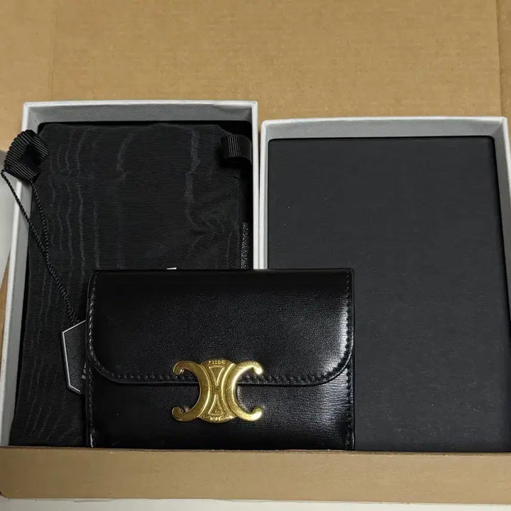 [BUNJANG] Celine Triomphe Card Holder Black / 셀린느 트리옹프 카드지갑 블랙