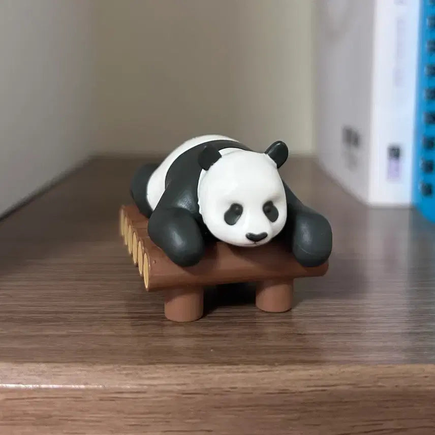 [BUNJANG] Bao Family Lucky (Le Bao) Figure Gacha / 바오패밀리 러바오 피규어 가챠