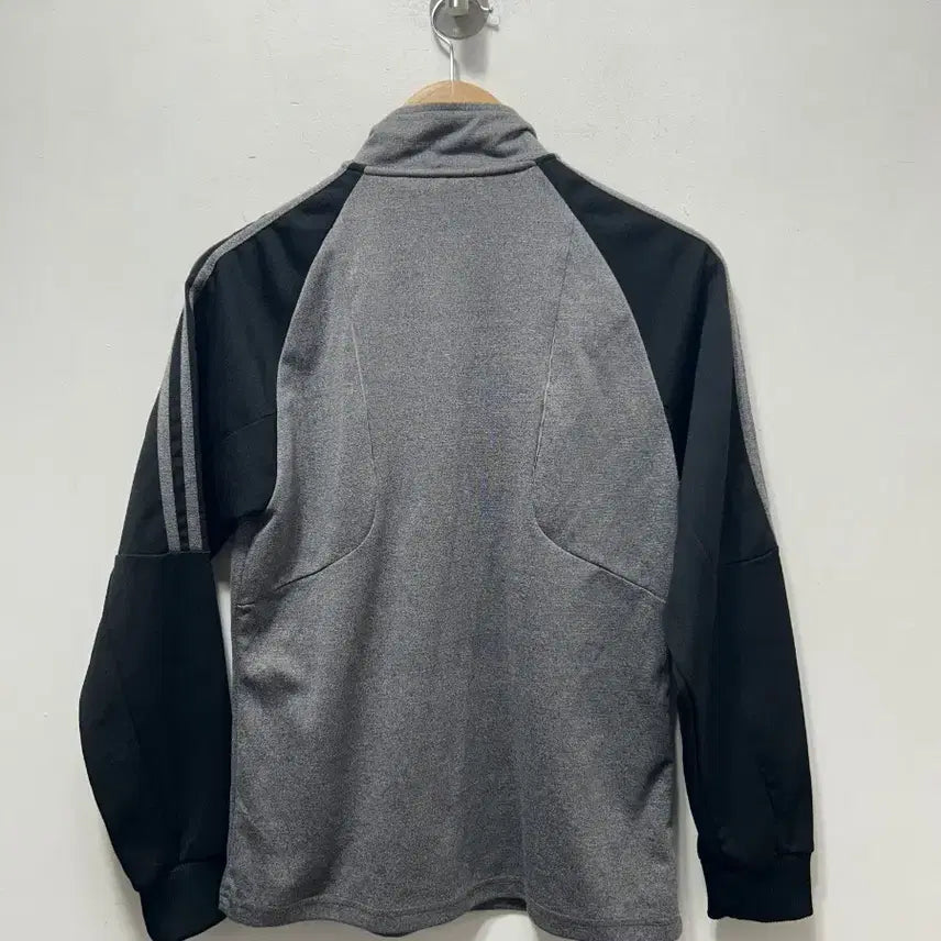 [BUNJANG] Adidas Climalite Track Jacket Zip-up (M) / 아디다스 클라이마라이트 트랙 자켓 집업 M