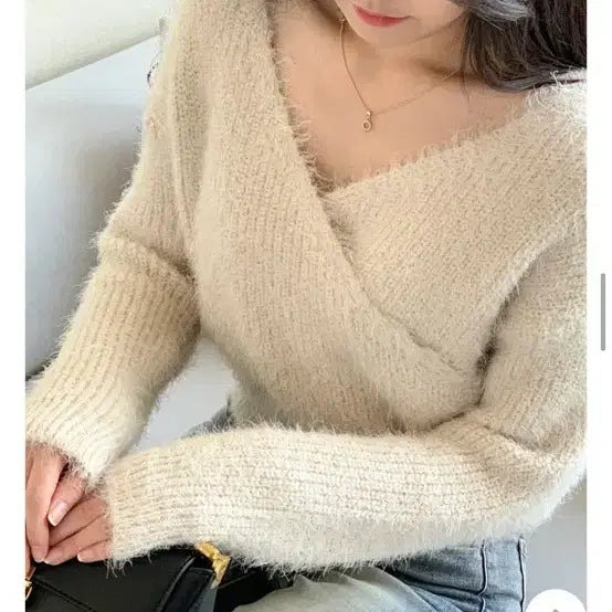 [BUNJANG] Angora Knit Beige / 앙고라 니트 베이지