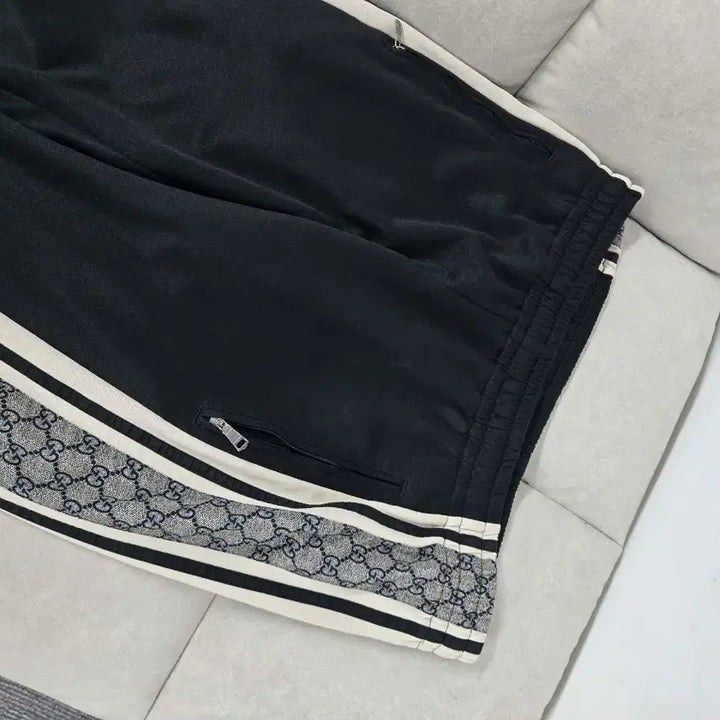 [BUNJANG] Gucci Technical Jogger Pants Medium / [보증서 정품] 구찌 테크니컬 조거팬츠 M