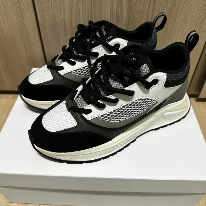 [BUNJANG] Cleens Essential Runner Shoes Size 40 / Cleens 클린즈 에센셜 러너 사이즈 40
