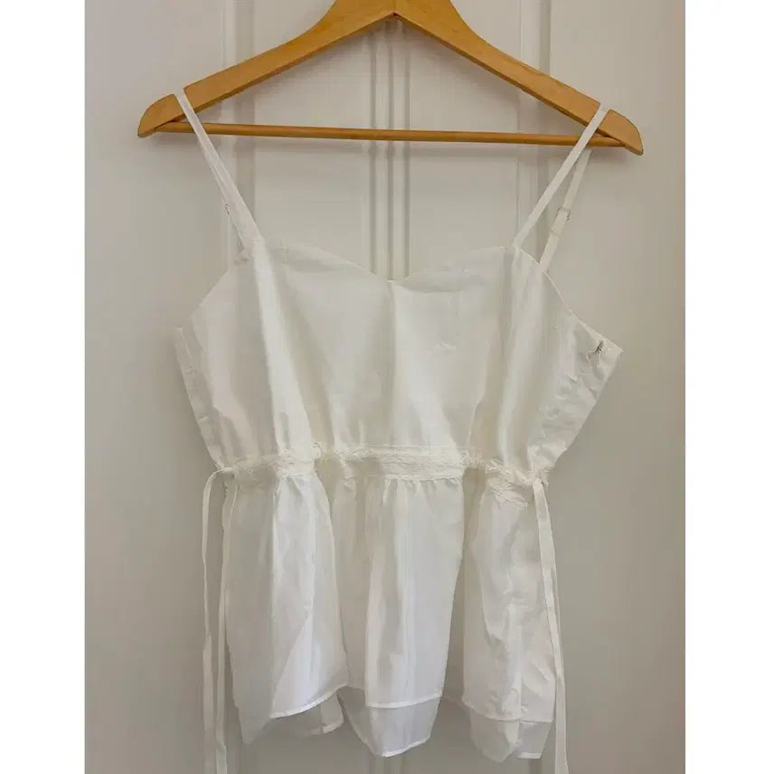 [BUNJANG] Sleeveless Strap Blouse / [새상품] 나시 스트랩 블라우스