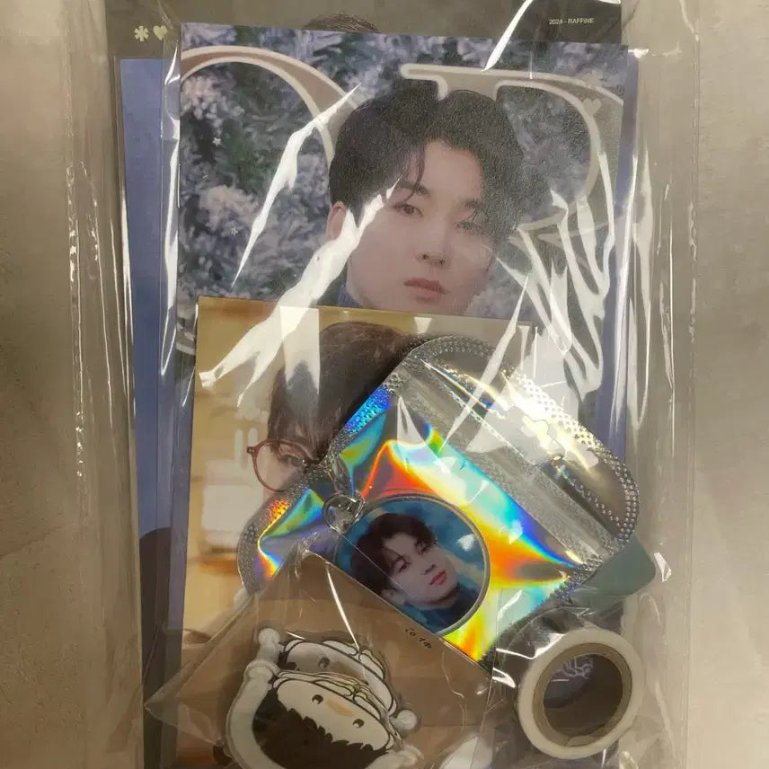 [SOLD OUT] 2024 원우 비공굿 시즌그리팅 (라피네님) 미개봉 새상품