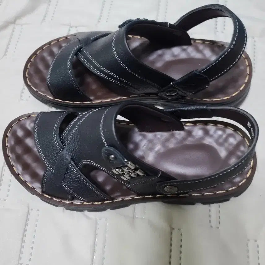 [BUNJANG] Leather Sandals (New) / 가죽샌들(신품)