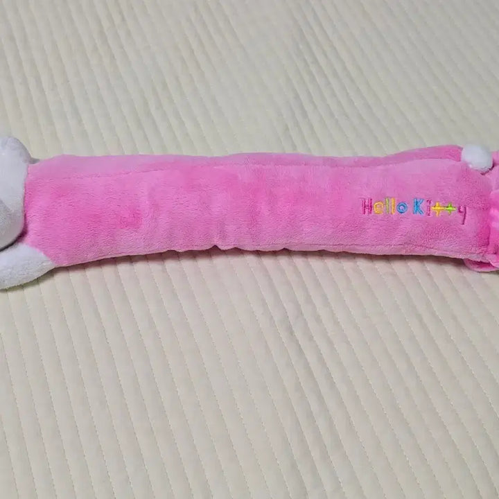 [BUNJANG] Hello Kitty Classic Kitty Keyboard Wrist Cushion / 헬로키티 고전 키티 키보드 손목 쿠션