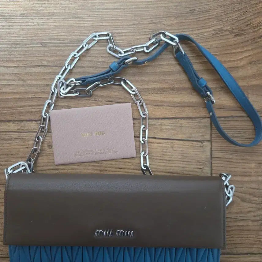 [BUNJANG] Miu Miu Chain Shoulder Wallet / 미우미우 체인 숄더지갑