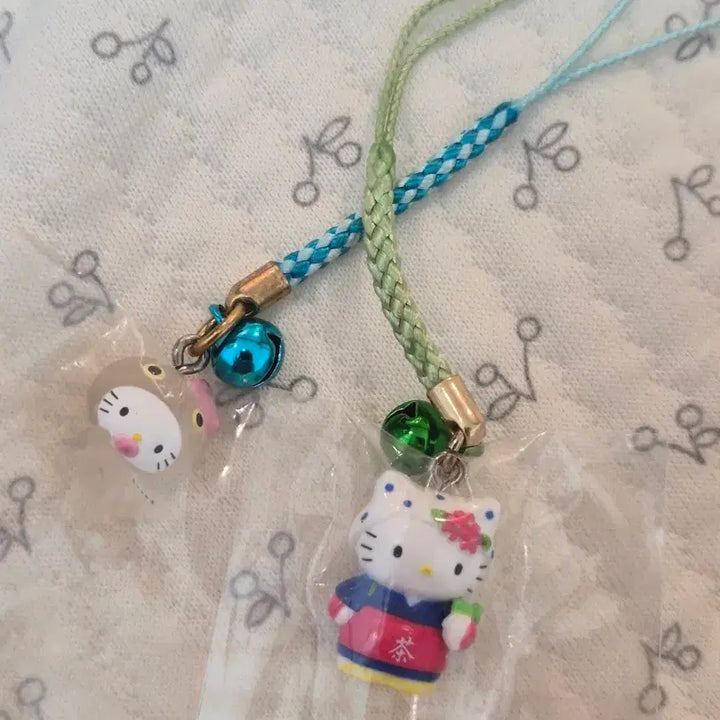 [BUNJANG] Sanrio Baby Eel Moomoo Kitty Classic Kitty Strap / 아기뱀장어 무키티 고전키티 스트랩