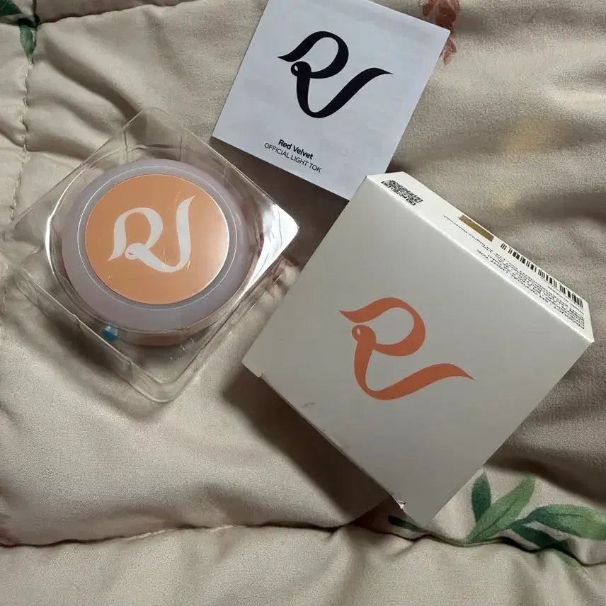 [BUNJANG] Red Velvet Light Stick Light Talk / 레드벨벳 라이트톡 (Red Velvet Light Tok)