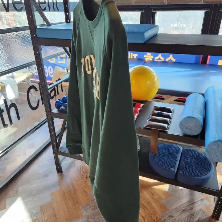 [BUNJANG] Tommy Hilfiger Green Sweatshirt XL / 타미힐피거 그린 맨투맨 XL 새상품 110 사이즈입니다