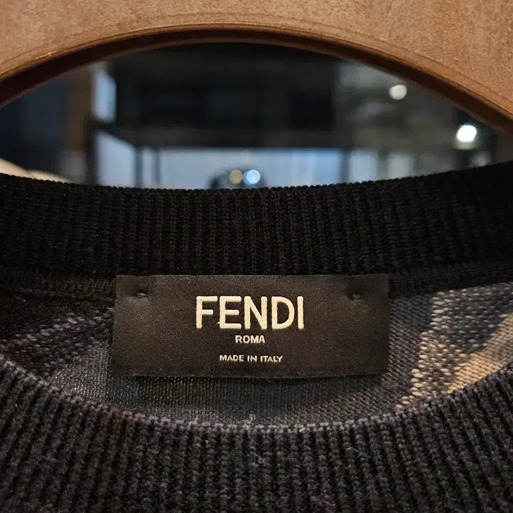 [BUNJANG] Fendi FF Logo Pattern Knit Sweater Black/Blue - Size 50 / [정품/50사이즈] 펜디 FF로고 패턴 니트 스웨터 블랙/블루